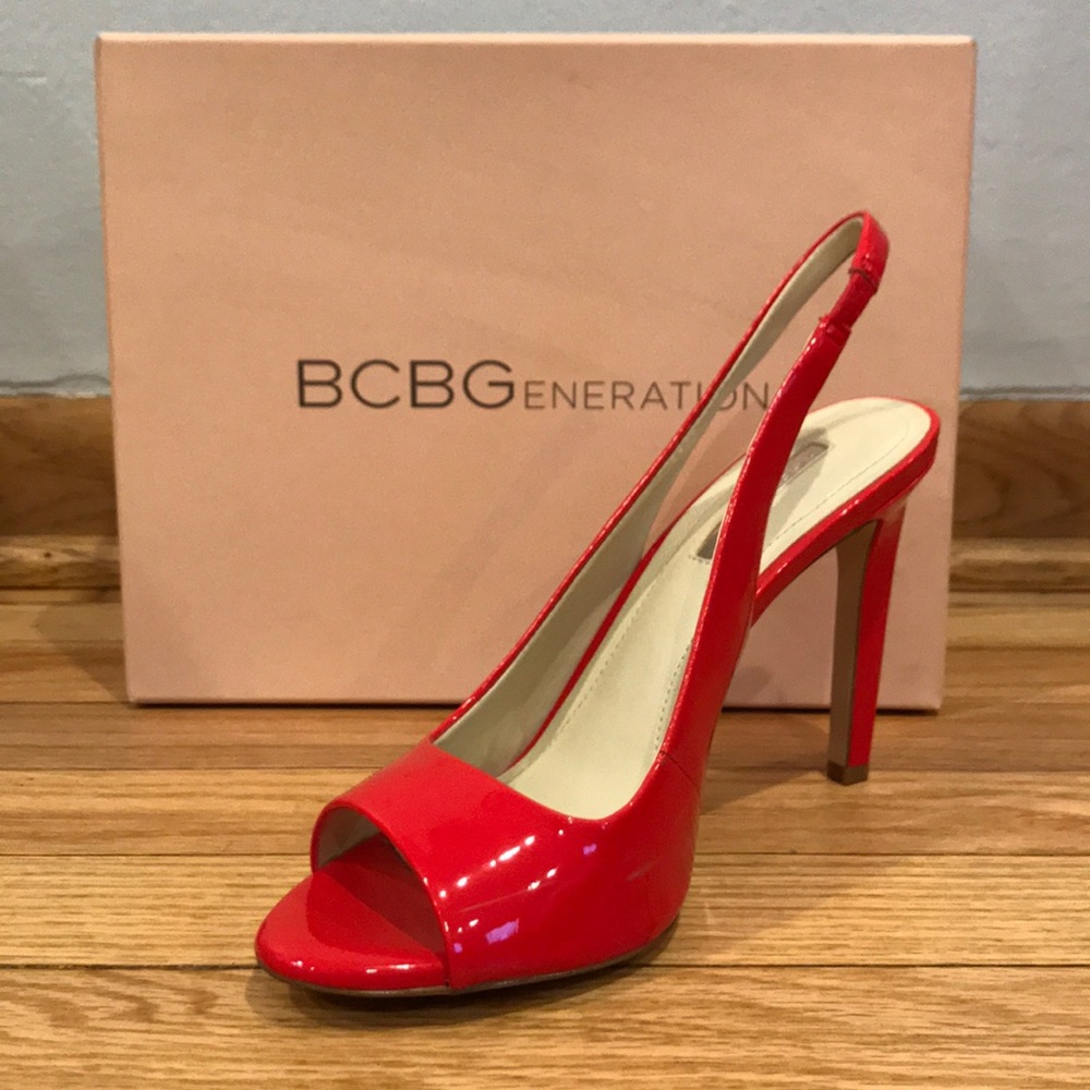 BCBG NWT red hot heels!